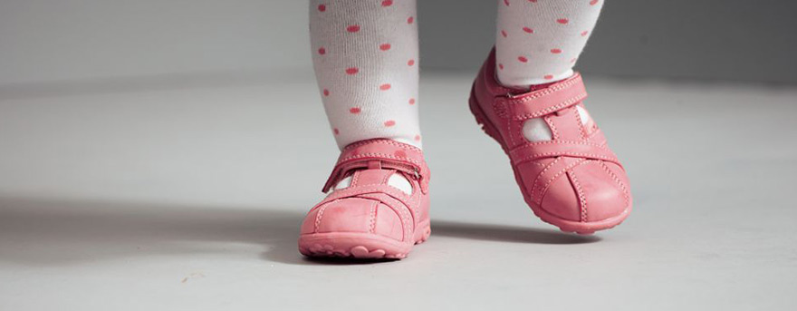 βρείτε τα σωστά παπούτσια για το μωρό σας